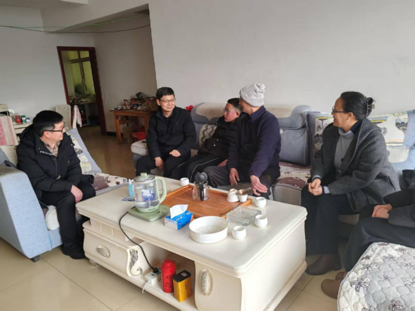 贵州省台办开展困难台胞慰问活动460