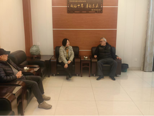 卢小梅走访慰问台资企业347