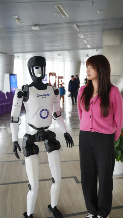 河南要闻26.03.022417