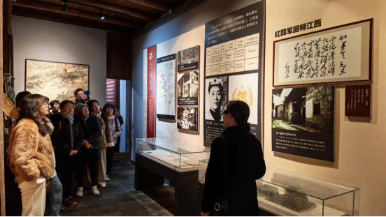 海峡两岸婚姻家庭欢聚吉安511