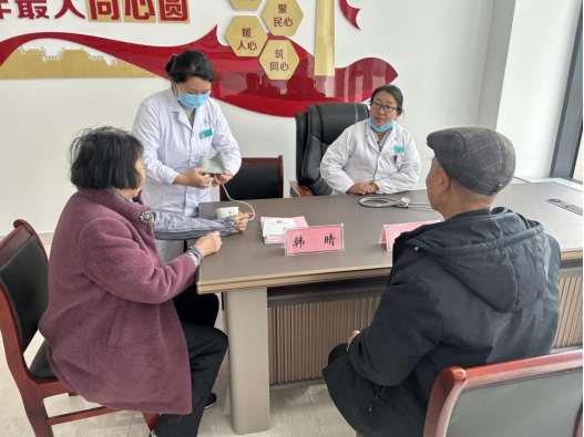 南召县台办义诊97