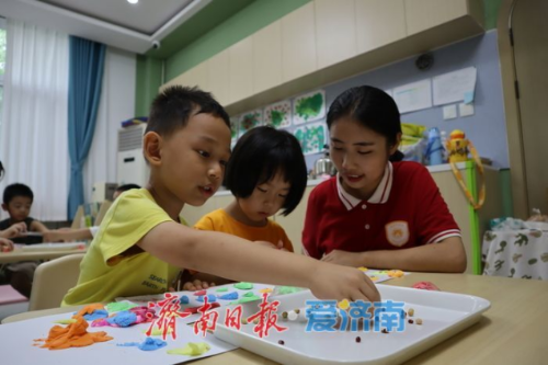 趵眼丨儿童友好如何落地？重视每个“1米高度”1320