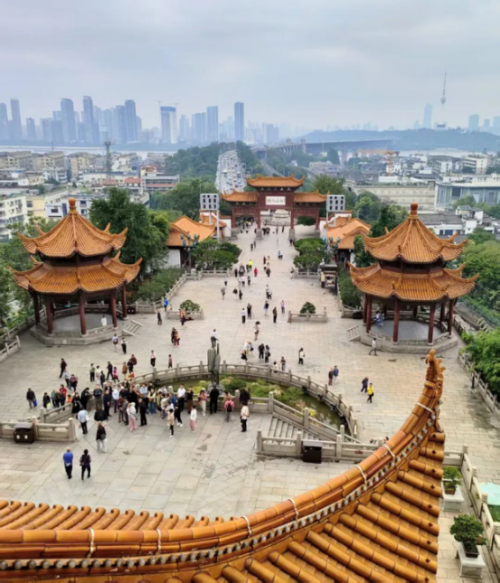 不止是九省通衢 更是心灵的码头599 不止是九省通衢 更是心灵的码头599