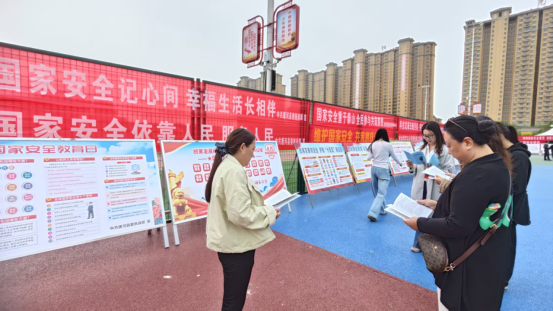 南阳市唐河县台办开展全民国家安全教育日宣传活动699