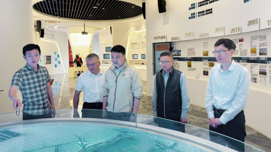 江西省台办主任蔡清平到景德镇市调研台企台青工作126