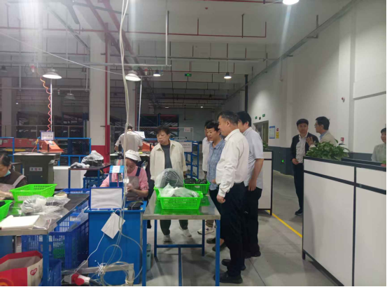 南阳市台湾同胞投资企业协会会长李立中到新野县调研台资企业133