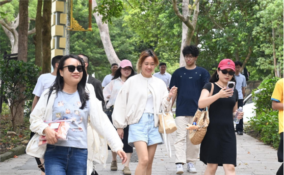 相思花开 情牵两岸｜汕头市举办汕台青年联谊暨第九届南澳相思花交流活动20260525868