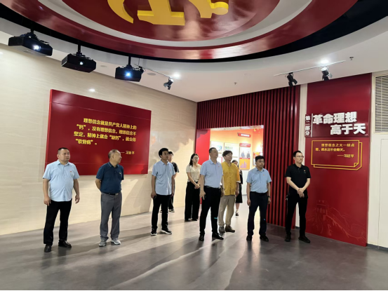 南阳市唐河县台办组织台胞台属代表参观党史馆406 南阳市唐河县台办组织台胞台属代表参观党史馆406