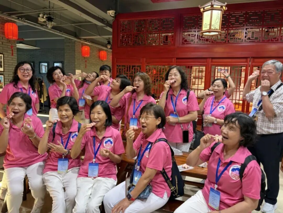 台湾游客走进武汉扬子江糕饼文化园沉浸式体验荆楚匠心261